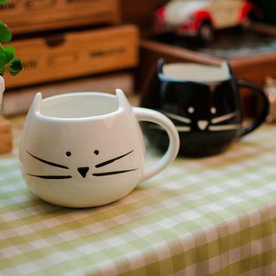 Mug pour amoureux de chat. Tasse de café / thé en céramique